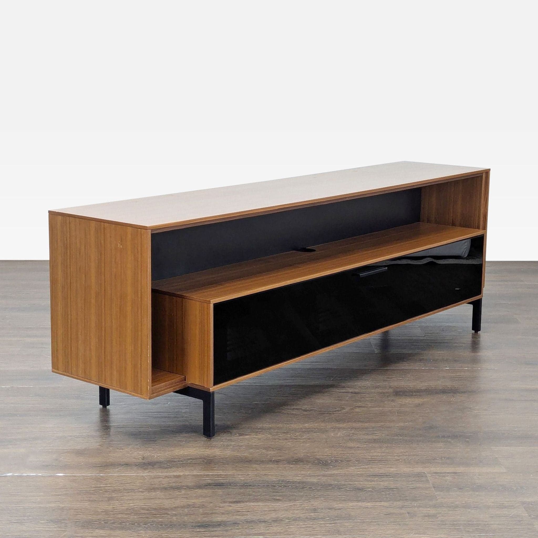 BDI Media Console - Thumbnail 3