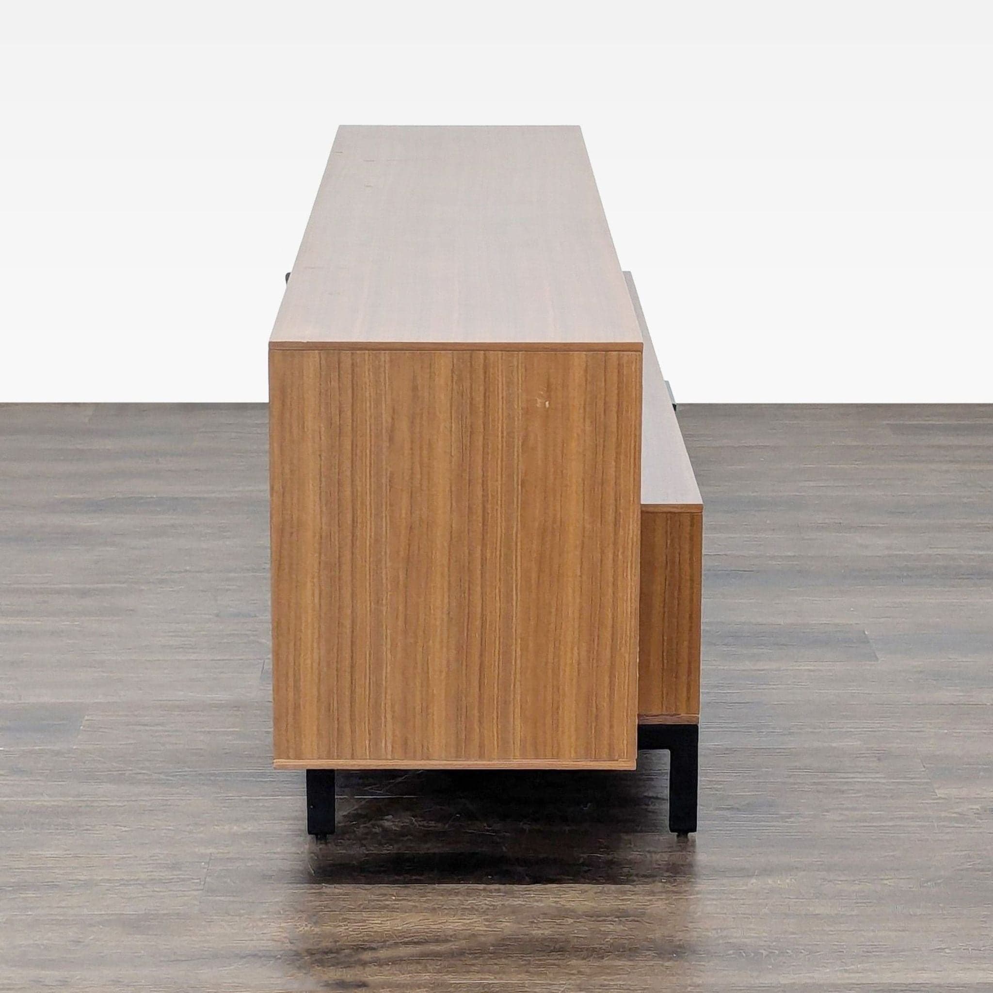 BDI Media Console - Thumbnail 2
