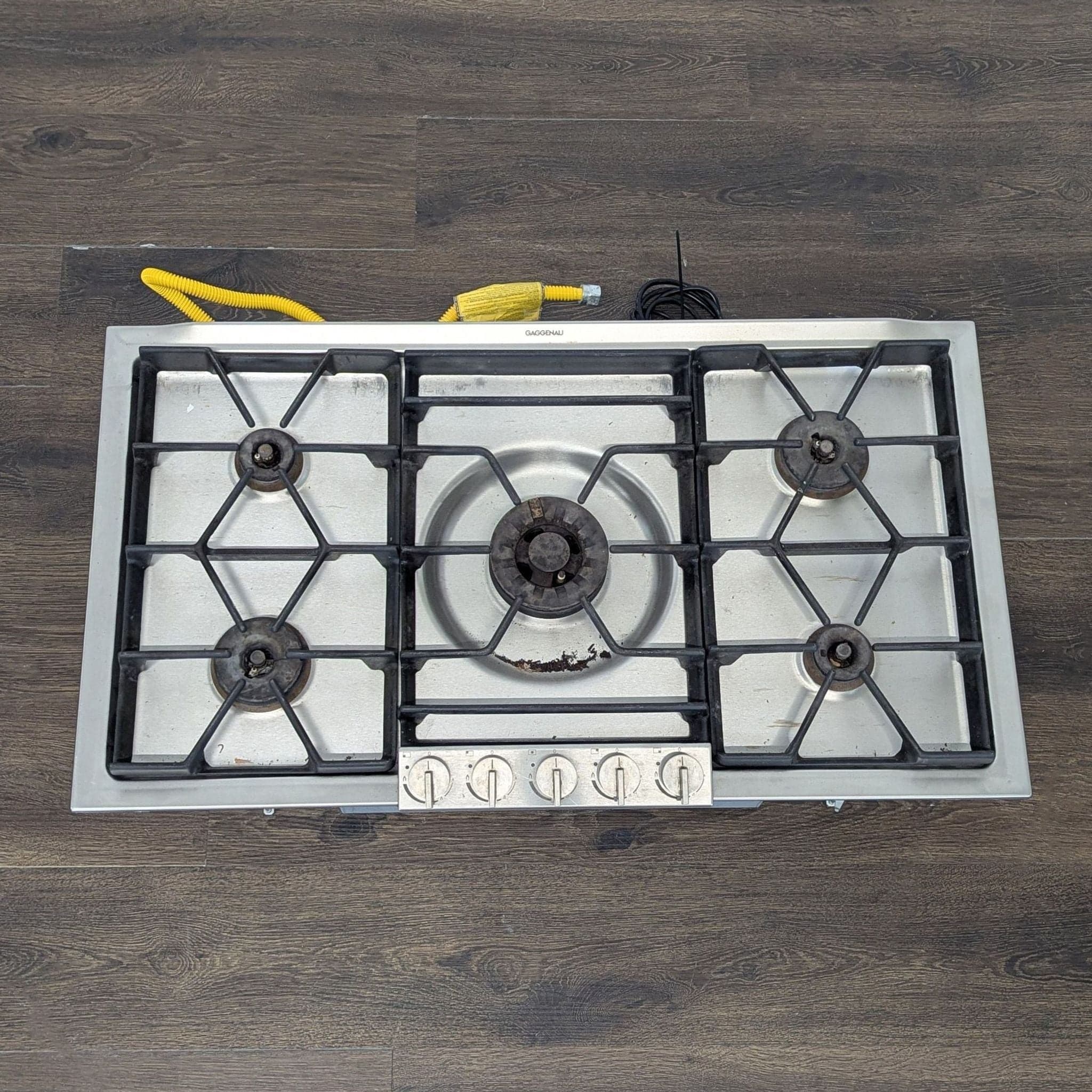 Gaggenau 5-Burner Stainless Steel Gas Cooktop Stove - Thumbnail 2