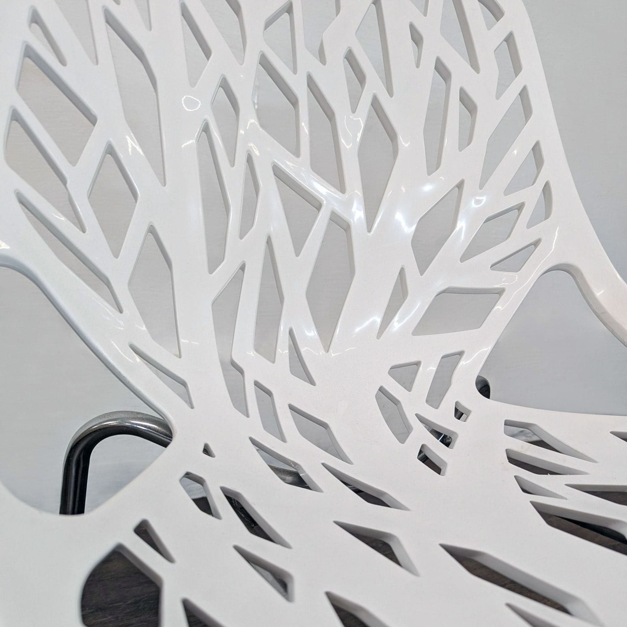 Set of 4 Modern White Tree-Pattern Dining Chairs with Metal Legs - Thumbnail 4
