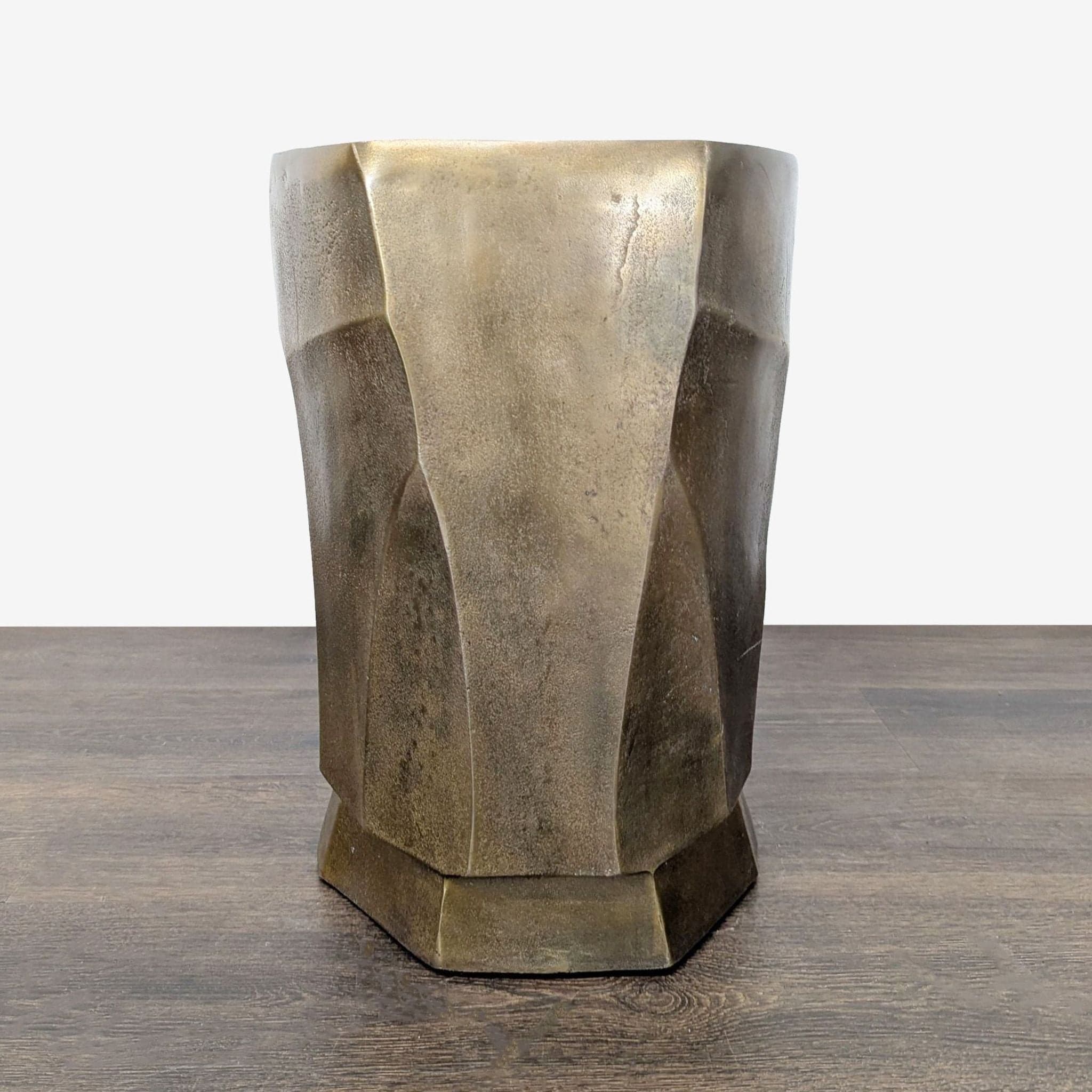 Modern Sculptural Face Accent Stool / Side Table – Metallic Finish - Thumbnail 4