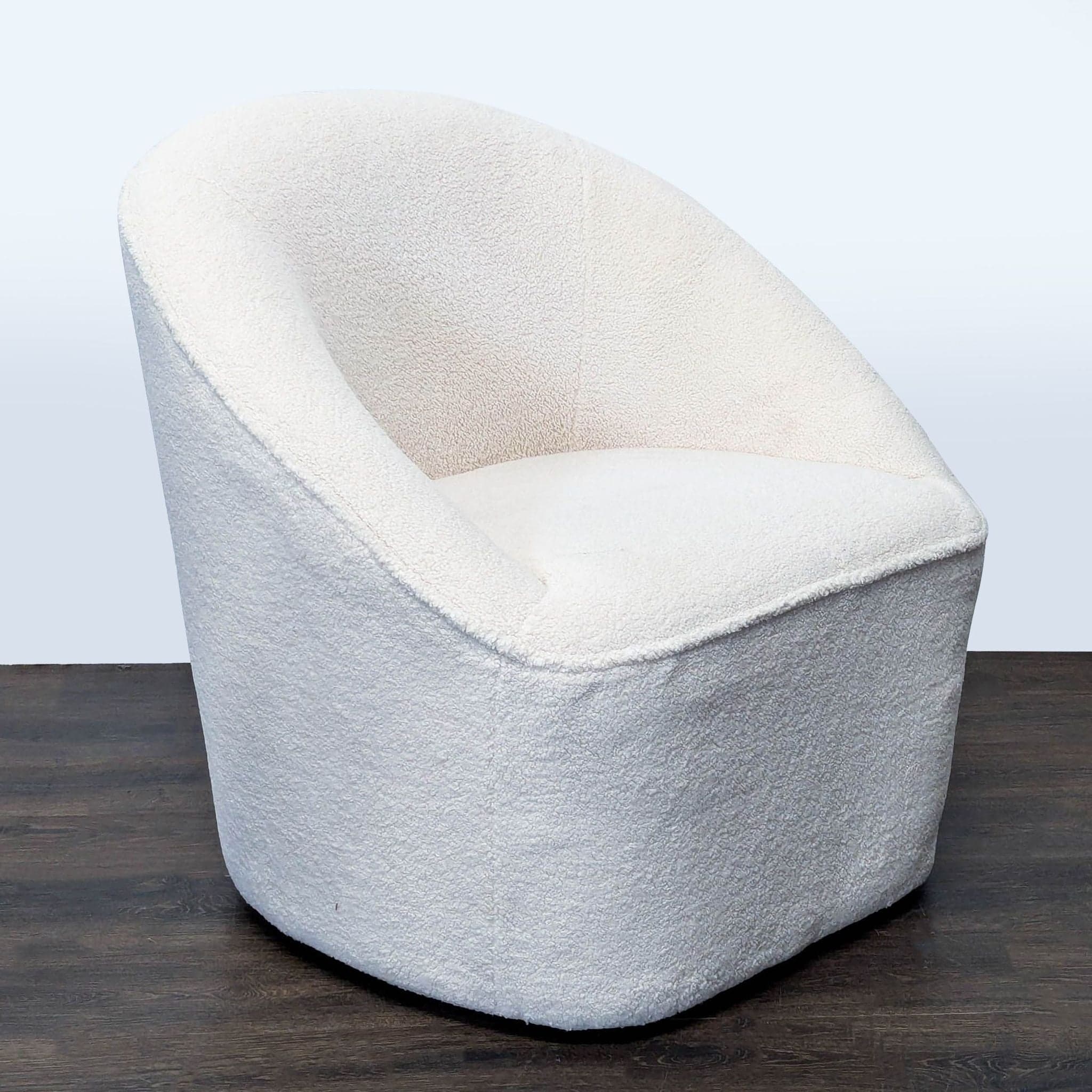 Eluxury Modern White Boucle Swivel Lounge Chair - Thumbnail 2