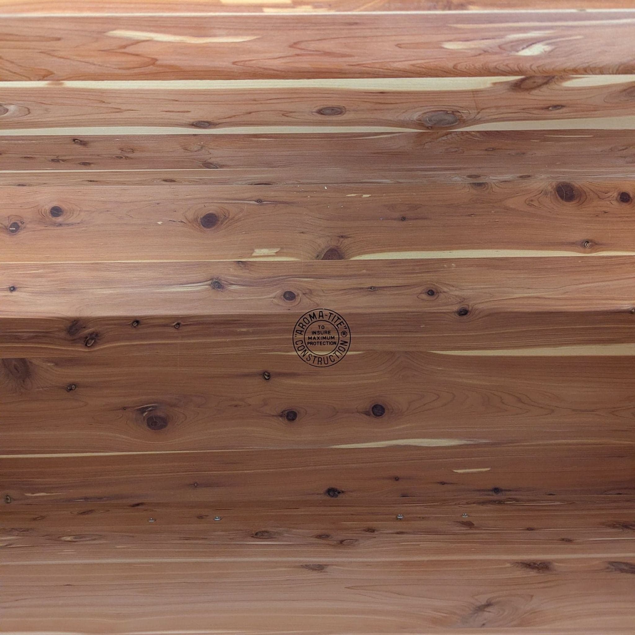 Vintage Lane Cedar Lined Trunk - Thumbnail 10