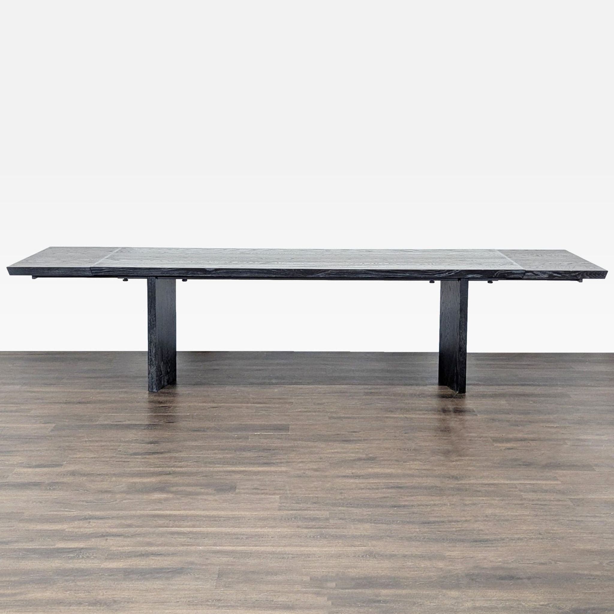 Williams Sonoma Knife Edge Expandable Dining Table - Thumbnail 2