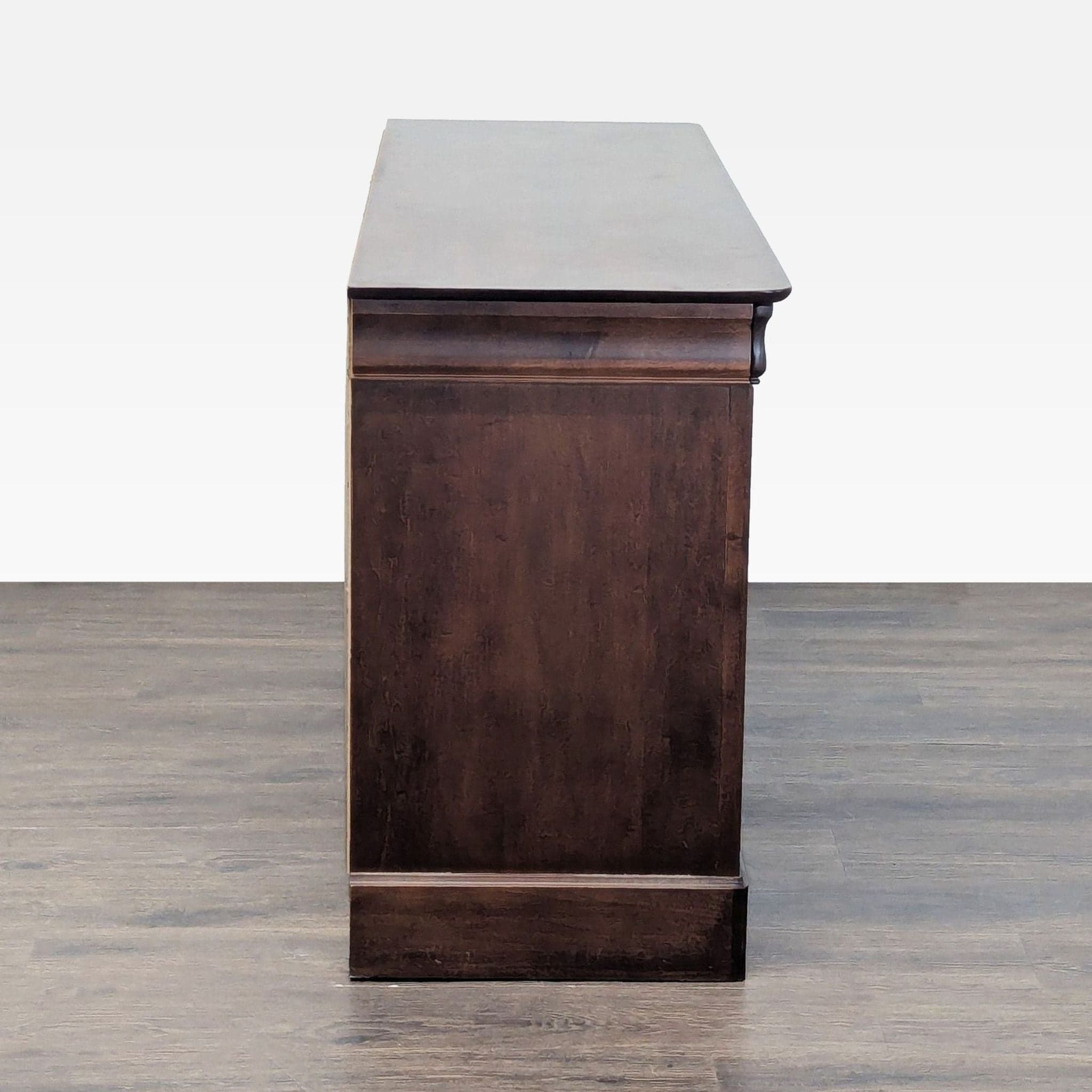 HPL Division of Sherman Inc. Heritage Collection Sideboard - Thumbnail 4