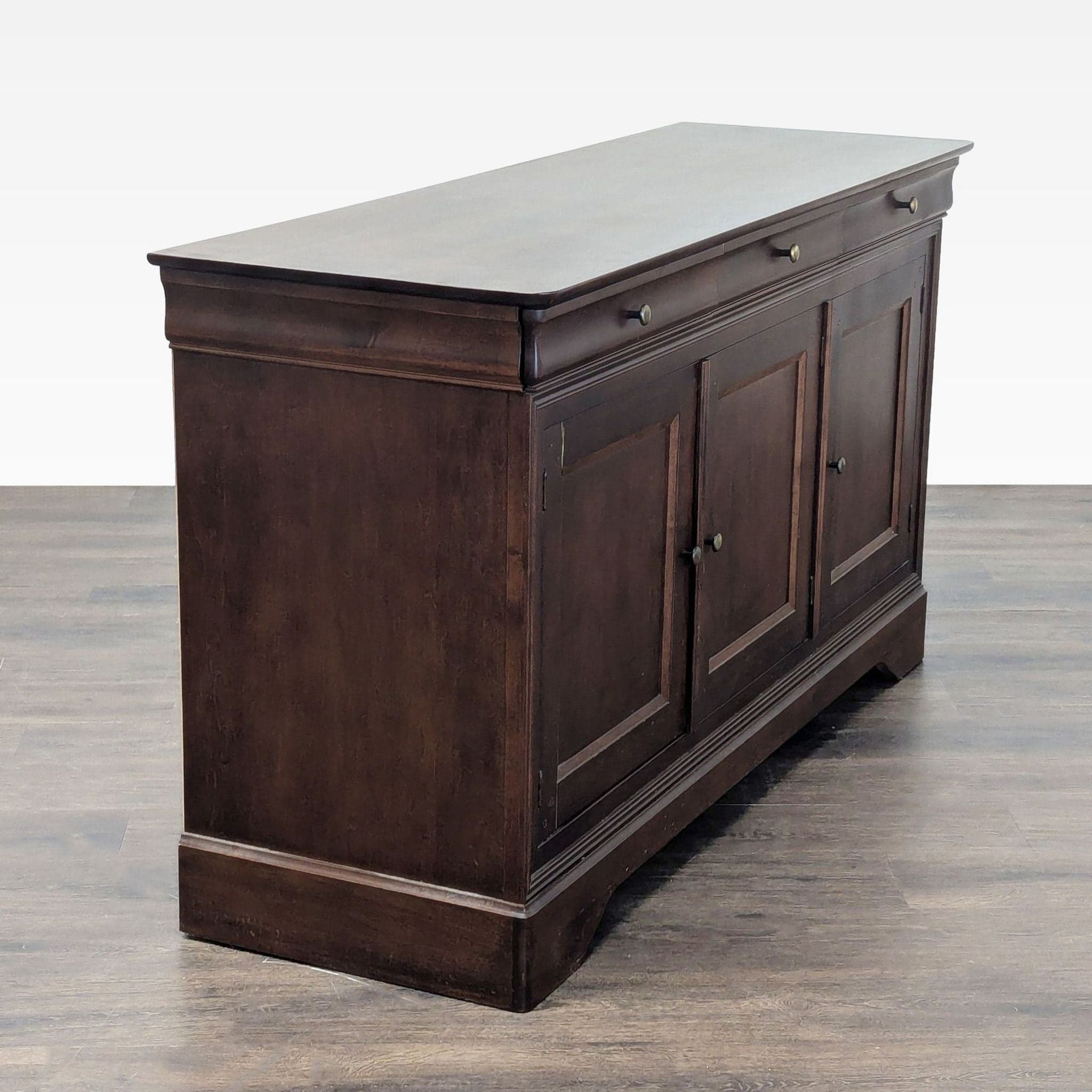 HPL Division of Sherman Inc. Heritage Collection Sideboard - Thumbnail 3