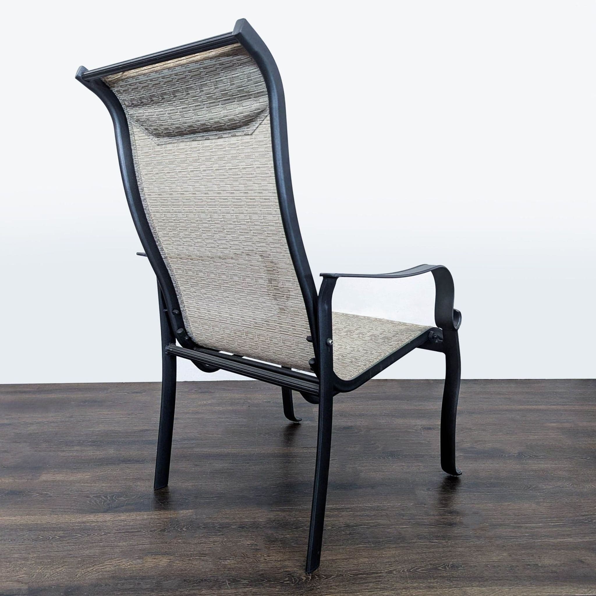 Set of 2 Outdoor Patio Chairs with Metal Frame and Mesh Seat - Thumbnail 5