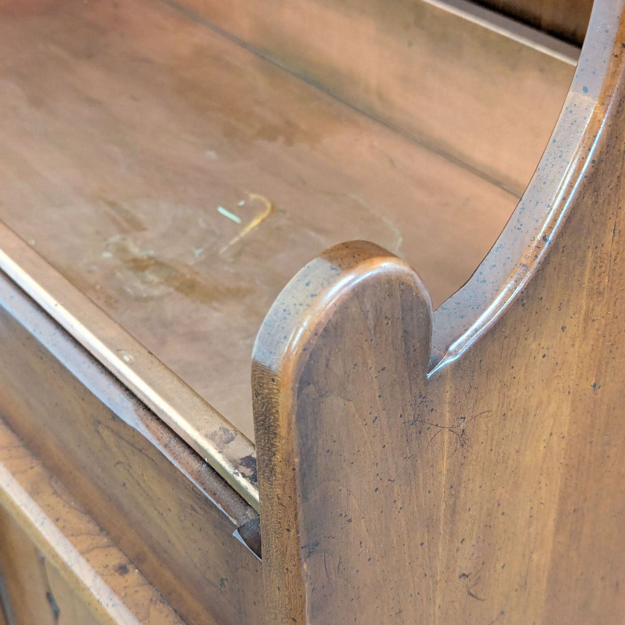 Vintage Link-Taylor Country Cherry Hutch - Thumbnail 5