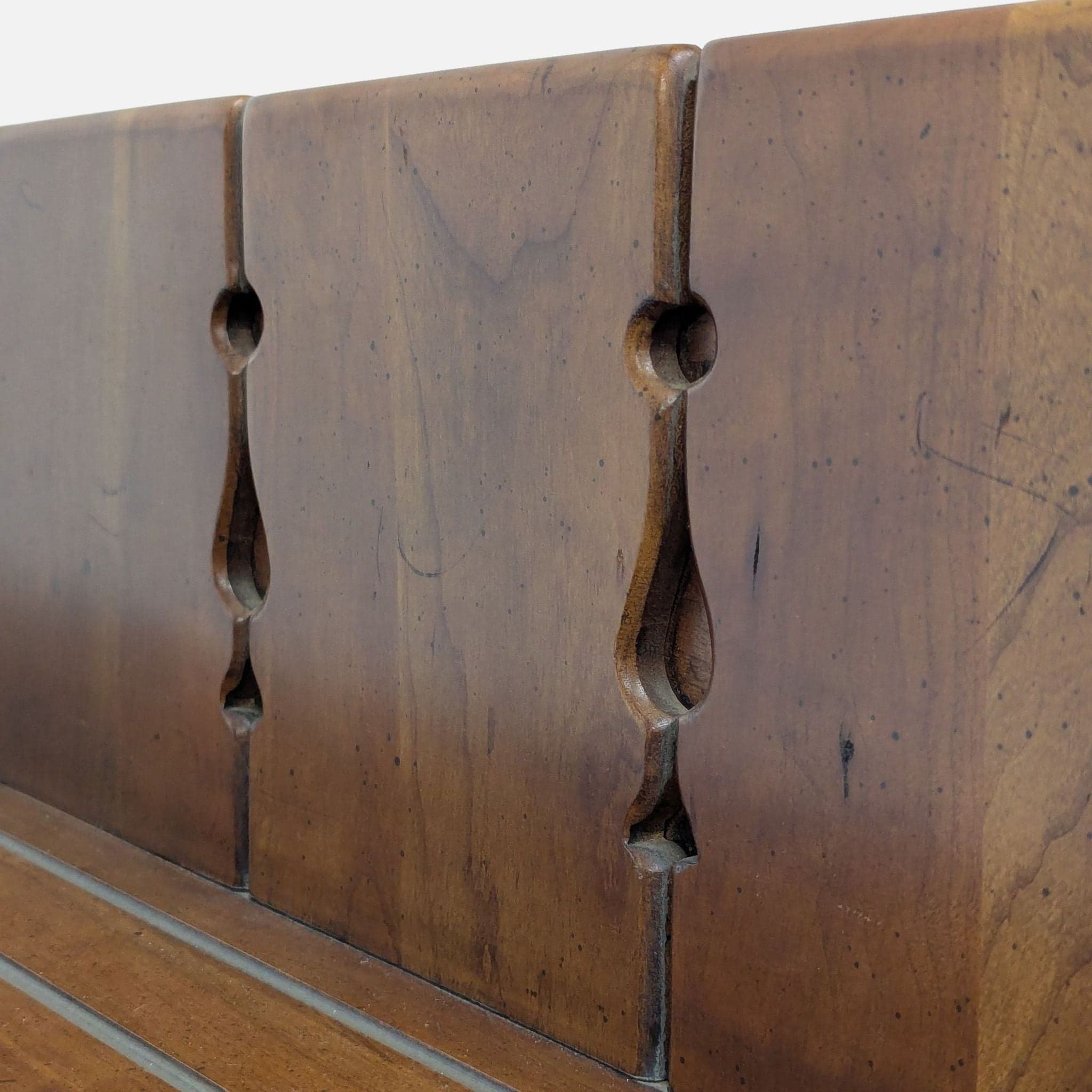 Vintage Link-Taylor Country Cherry Hutch - Thumbnail 7