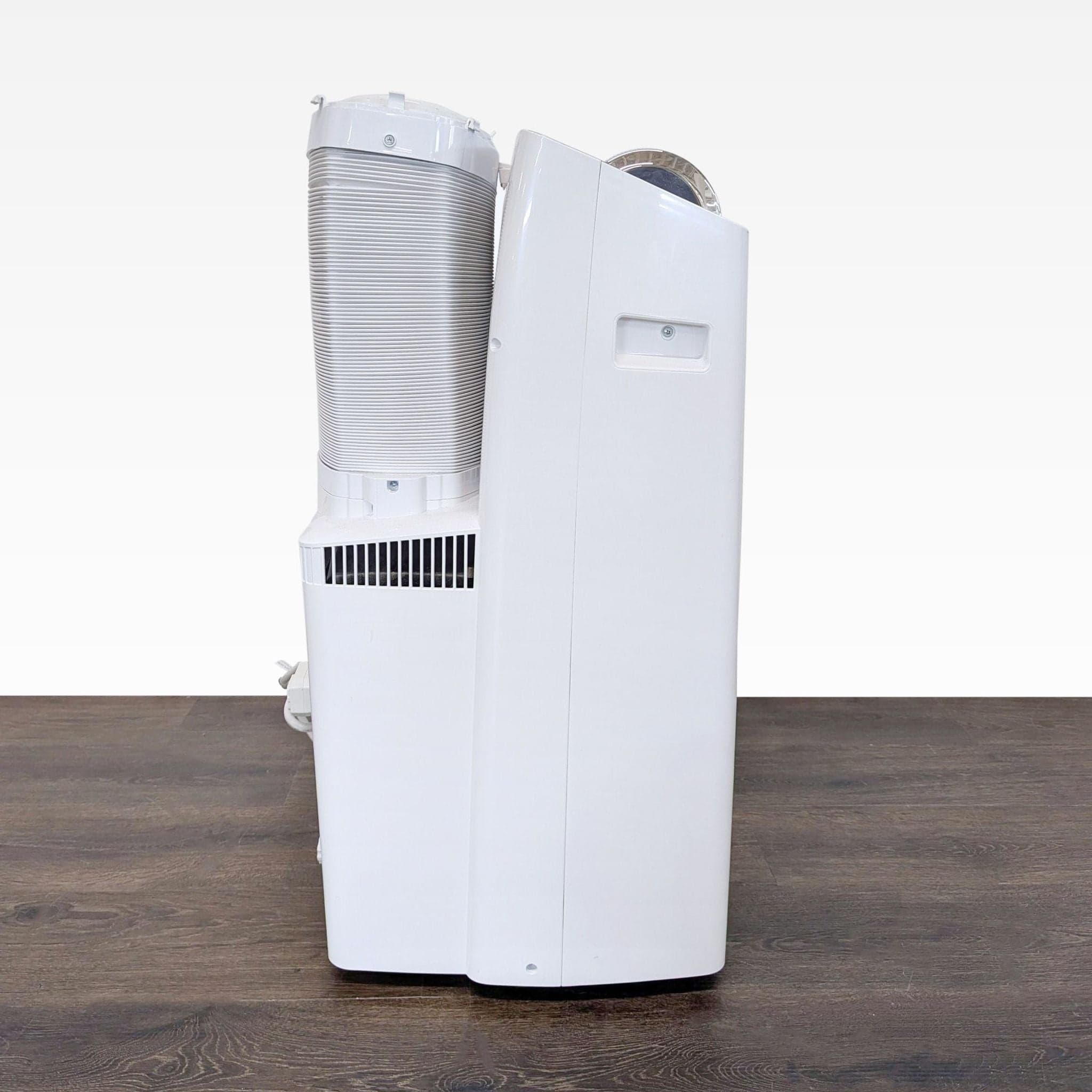 Toshiba Portable Air Conditioner – Compact AC & Fan Unit - Thumbnail 6