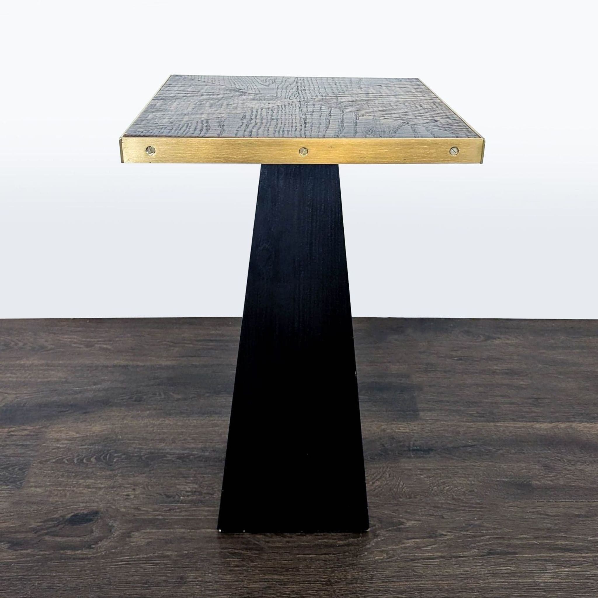 Southport End Table - Thumbnail 2