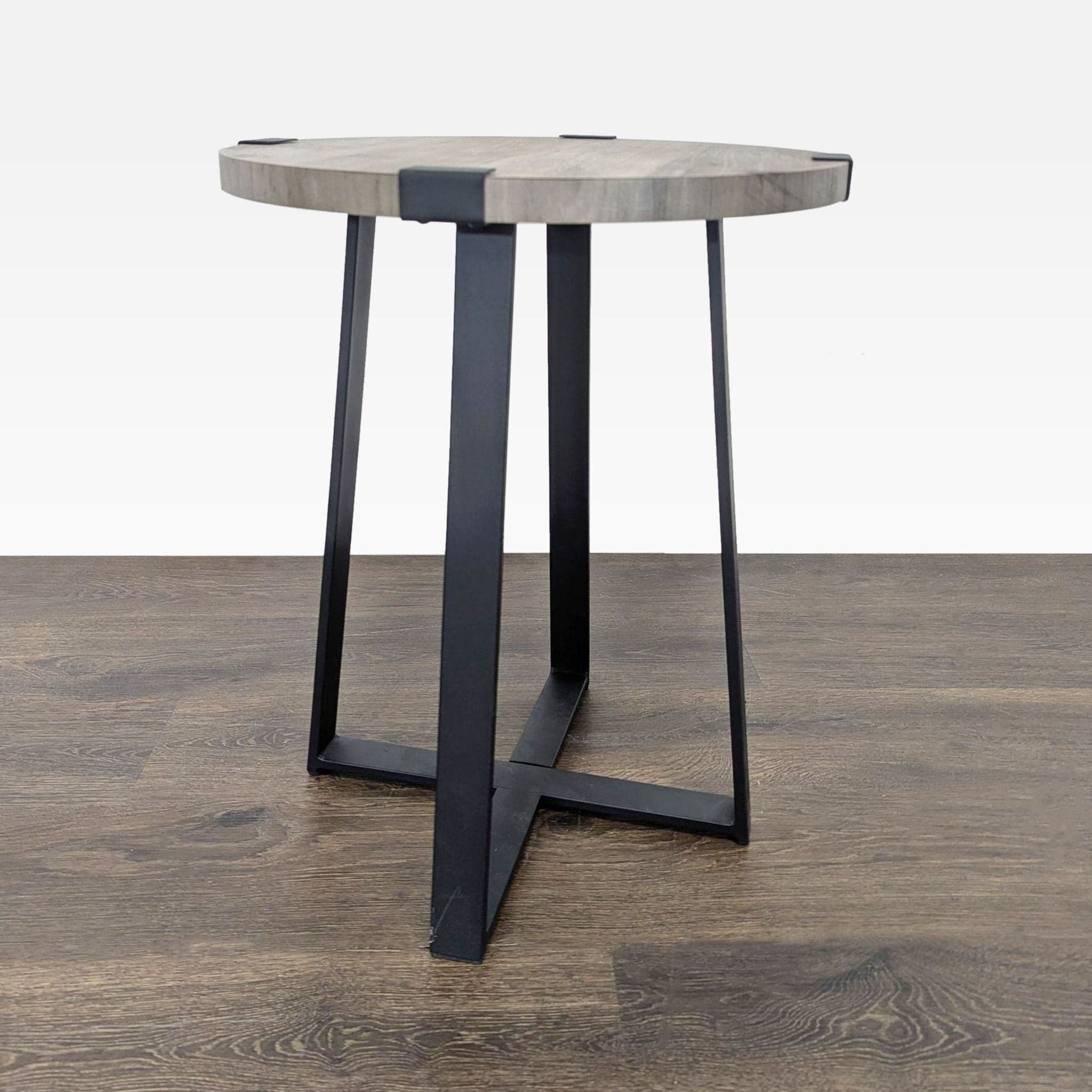 Walker Edison Urban Industrial Side Table - Thumbnail 3