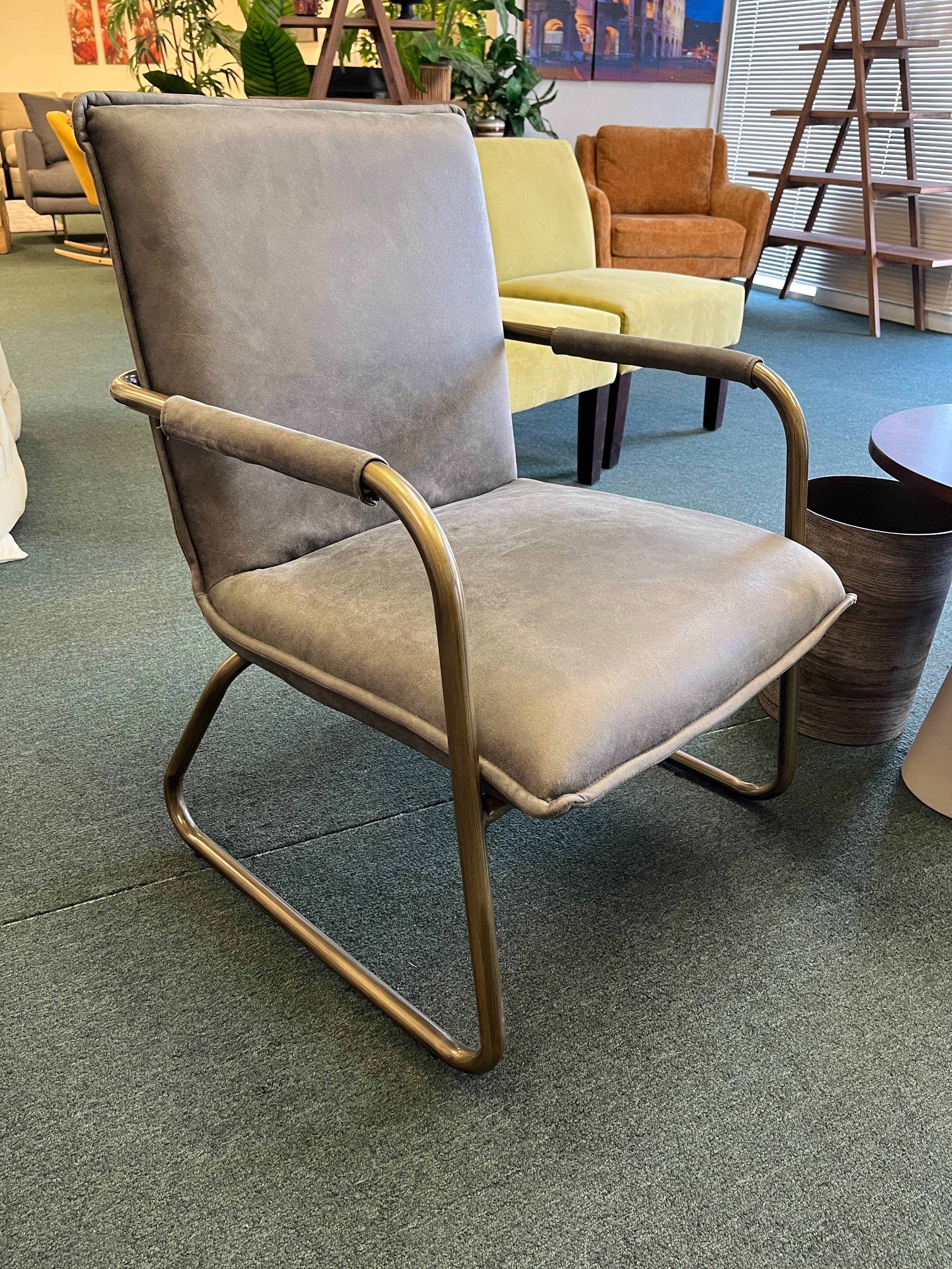 Tucson Chair - Image 1