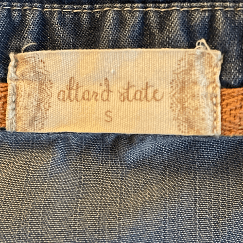 Altar’d State Lightweight Jean Boho Style Button Up L/S Shirt/Top - Thumbnail 11