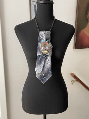 Boss Bitchin Tie Turquoise Women’s Restyled Men’s Tie W/Skull Turquoise Necklace - Thumbnail 2