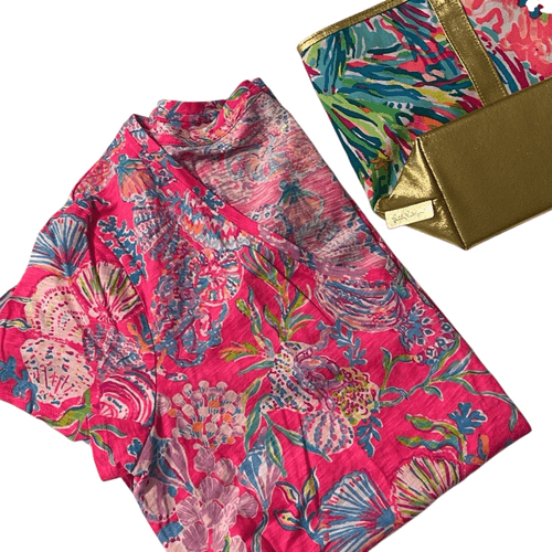 Lilly Pulitzer Women’s V-Neck Shirt With Wine Tote Bag - Thumbnail 3