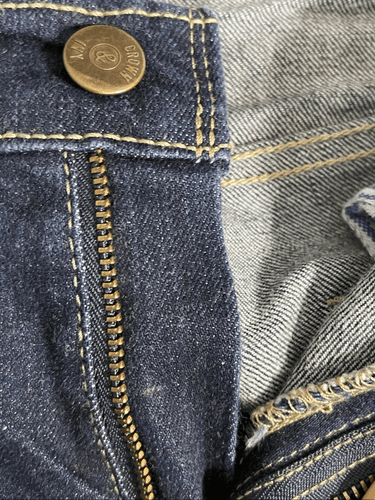 Crown & Ivy Women’s Dark Denim Straight Leg Jeans - Thumbnail 9