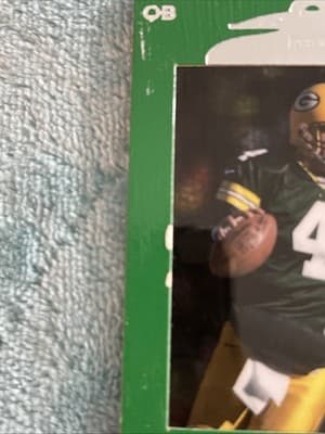 1999 Playoff Absolute SSD - Brett Favre #42 Green Border - Thumbnail 5