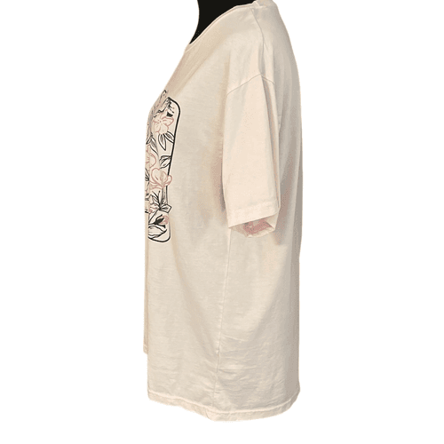 Infinity Apparel Women’s Flowered T-Shirt - Thumbnail 4