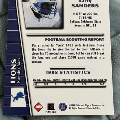 1999 Collector's Edge Triumph - Barry Sanders #T15 - Thumbnail 4