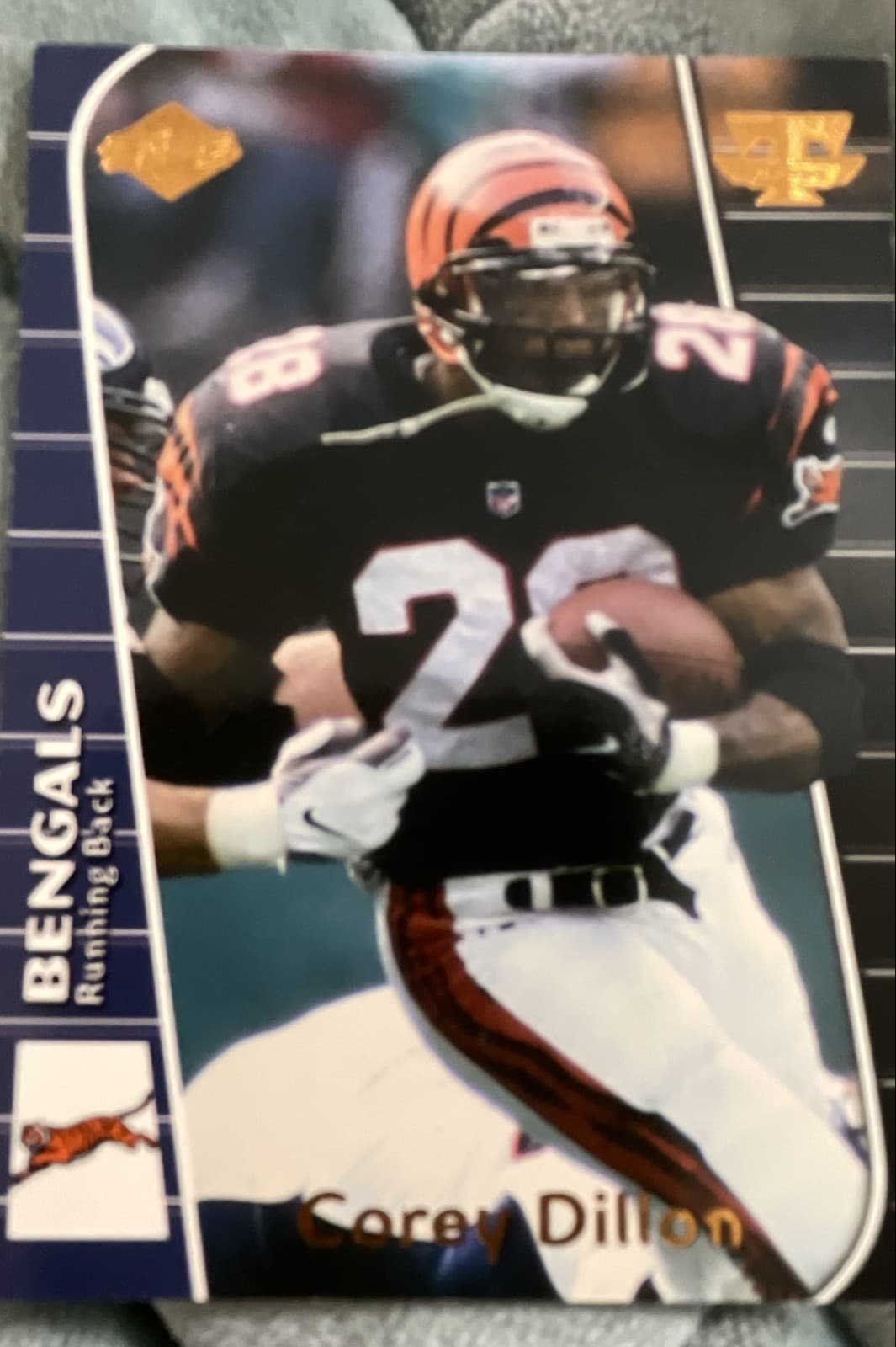 1999 Collector's Edge Triumph - Corey Dillon #T4 - Image 1