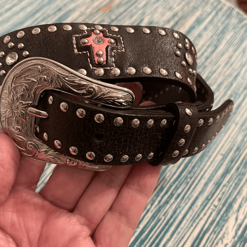 Nocona Women’s Jewel Studded Hearts/Crosses Leather/Silver Western Cowgirl Belt - Thumbnail 6