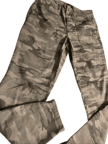 Social Standard by Sanctuary Women’s Logan Camo Cargo Pants size 2 - Thumbnail 3