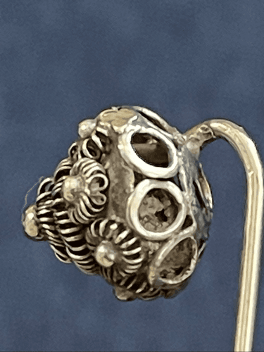 Vintage Dutch Zeeuwse Silver Wirework & Filigree Dome Hat Pin - Thumbnail 4