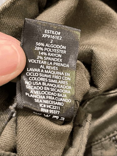 Social Standard by Sanctuary Women’s Logan Camo Cargo Pants size 2 - Thumbnail 11