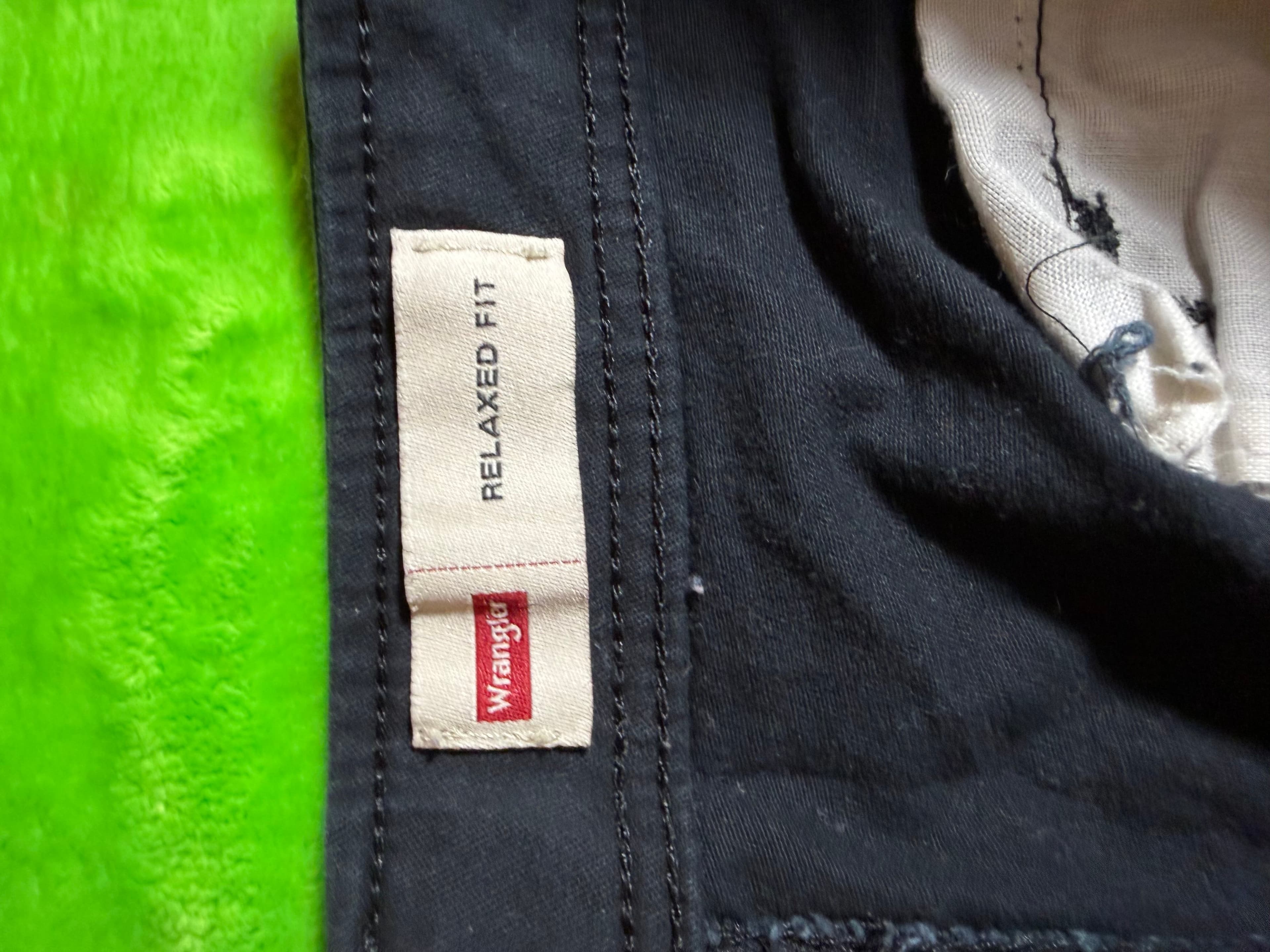 Wrangler Relaxed Fit Black Cargo Pants 42x30 Cotton Spandex - Thumbnail 3