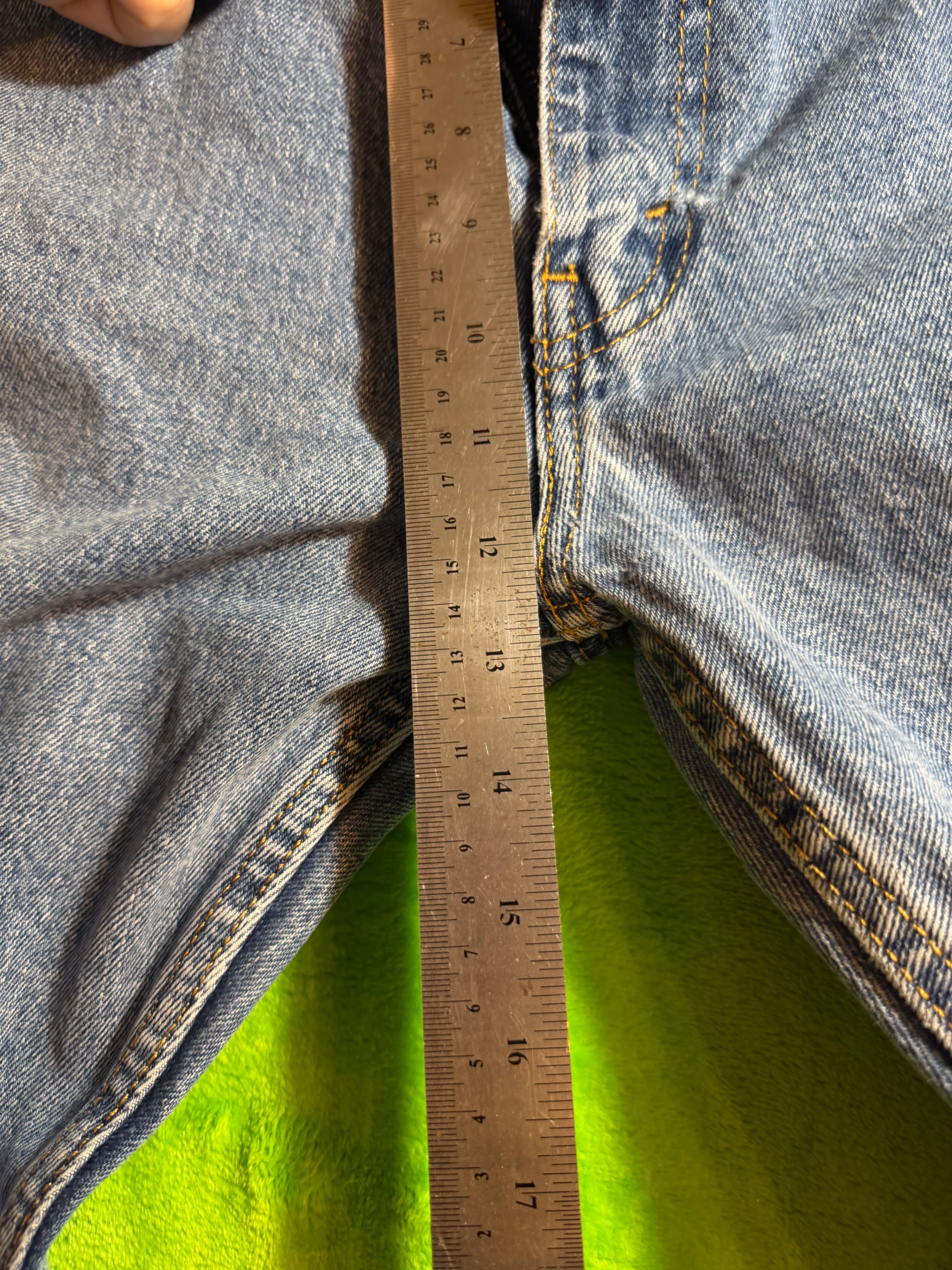 Levi's 505 Regular Fit Light Wash Jeans W44 L30 - Thumbnail 7