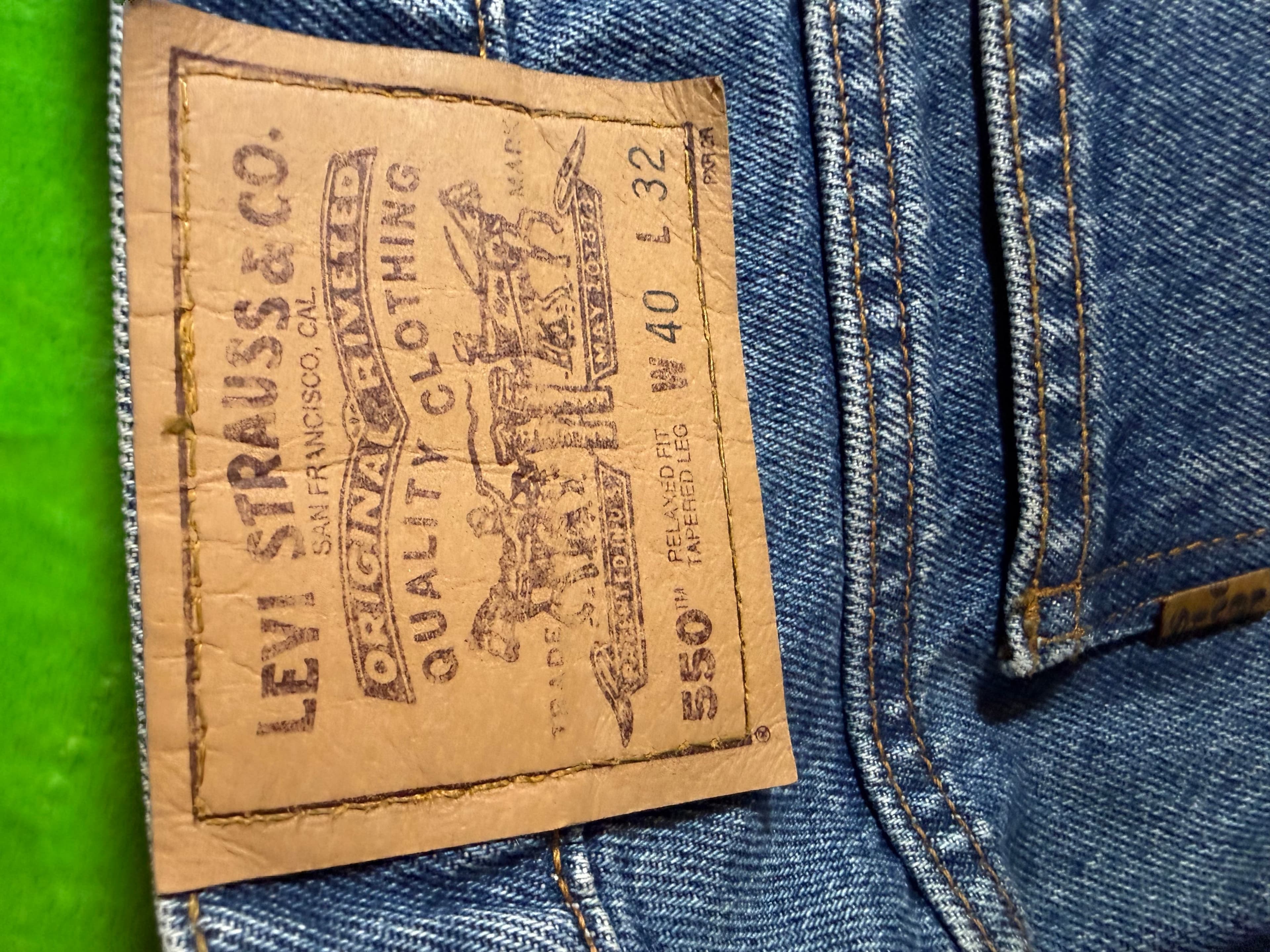 Vintage 90s Levi's 550 Orange Tab Relaxed Tapered Jeans Light Wash Mens 40x32 - Thumbnail 5