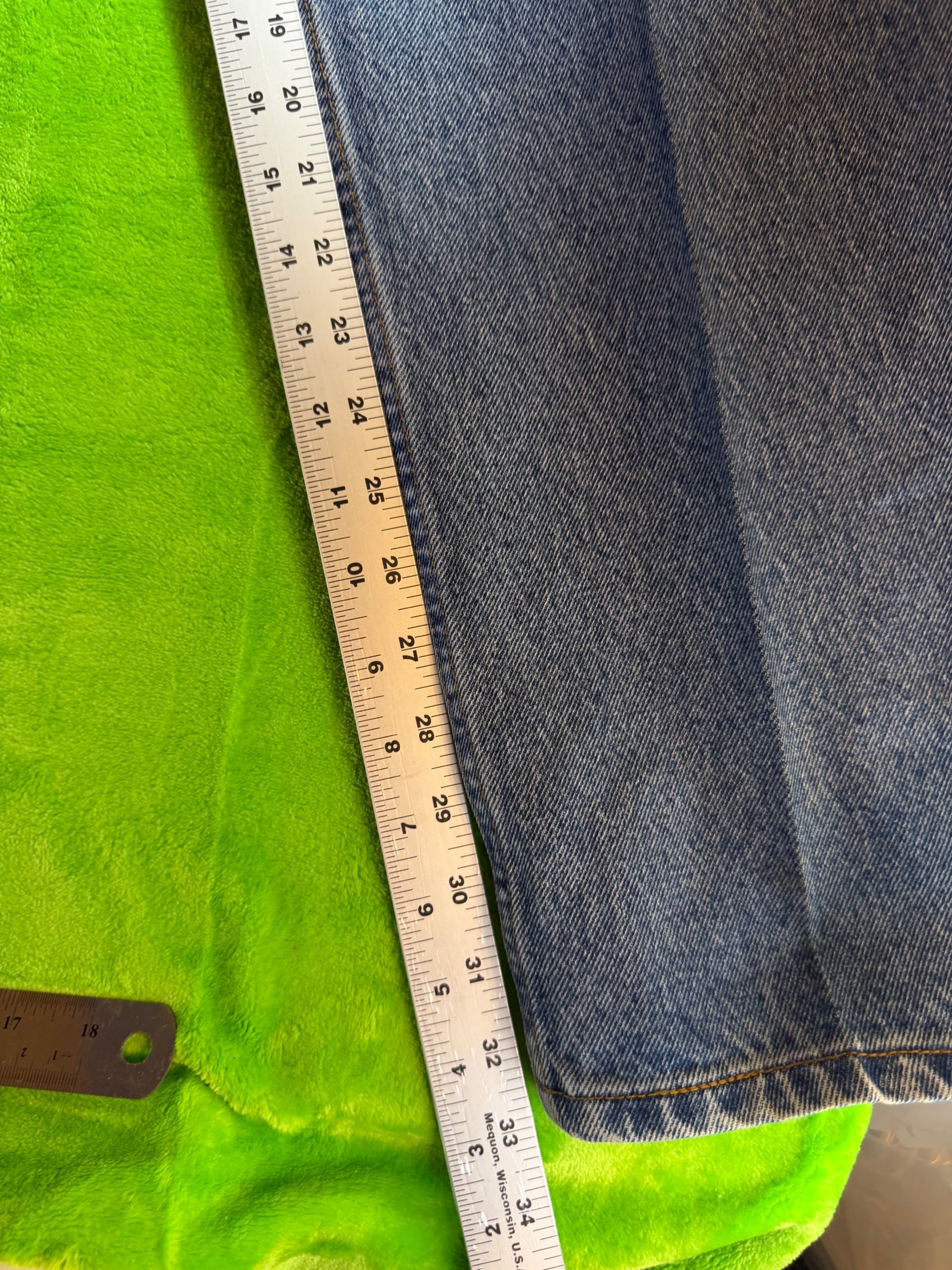 Vintage 90s Levi's 550 Orange Tab Relaxed Tapered Jeans Light Wash Mens 40x32 - Thumbnail 8