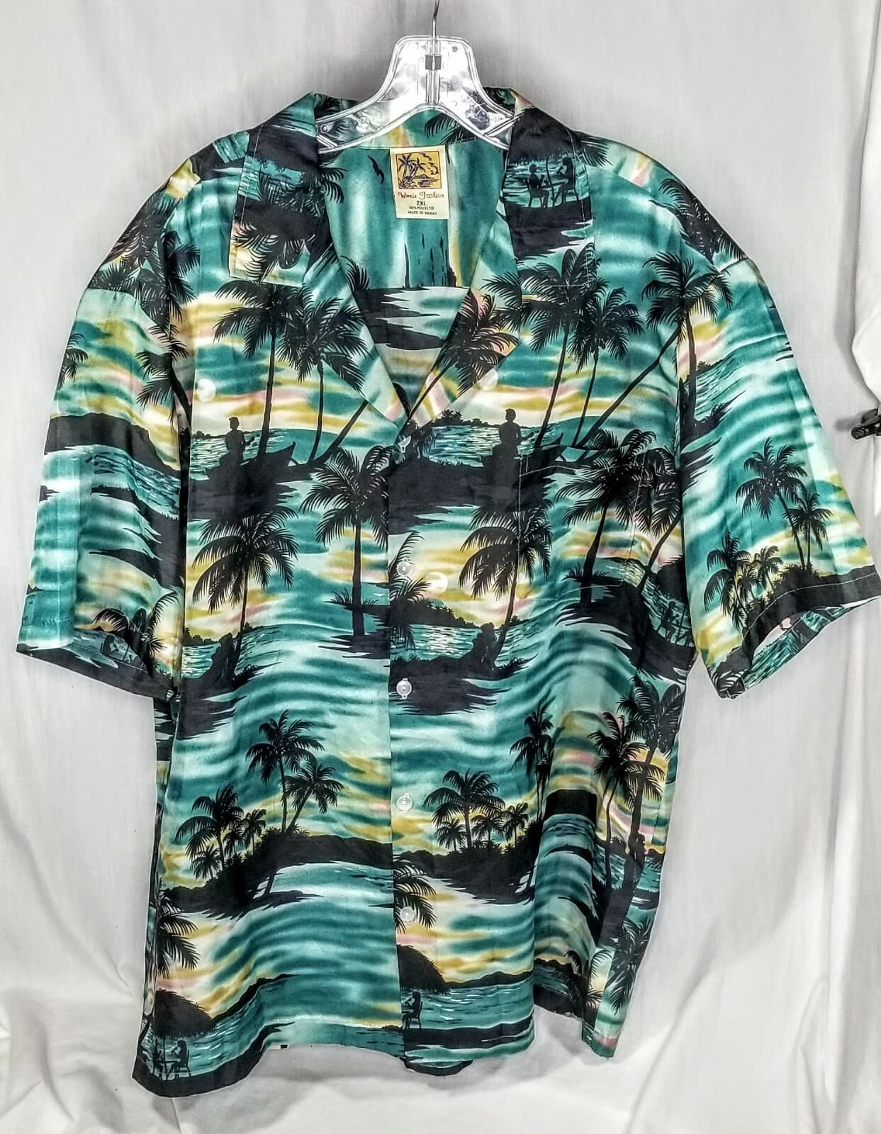 Winnie Fashion Mens 2XL Palms Island Sunset Hawaiian Shirt - Image 1