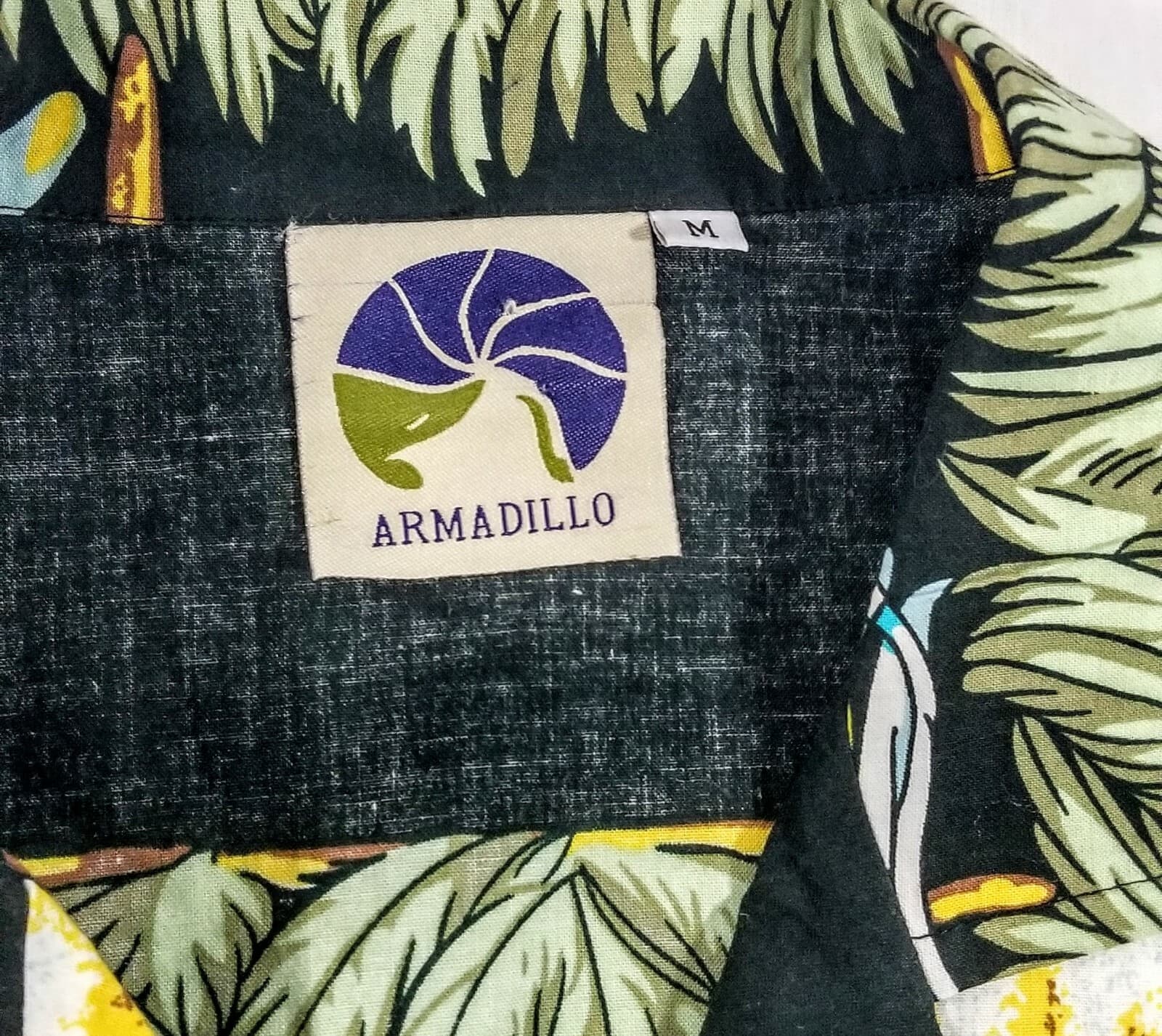 Vintage Armadillo Cotton Hawaiian M Shirt Black Shore Palms Outrigger Canoes - Thumbnail 3