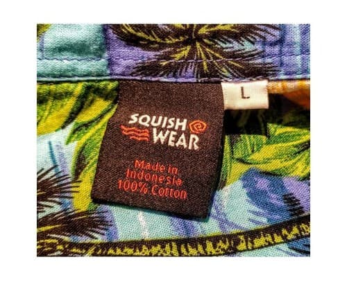 Squish Wear Vibrant Tropical Hibiscus Hawaiian Shirt (Size: L) Beachwear - Thumbnail 3