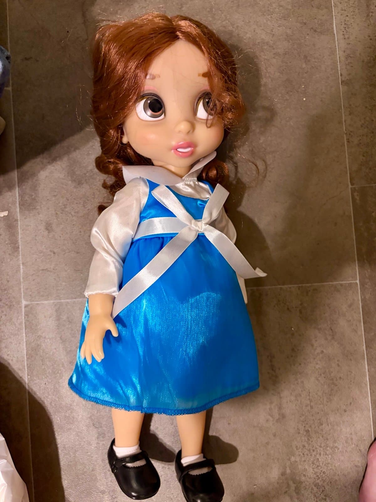 Disney Animators' Collection Belle Doll - Thumbnail 2