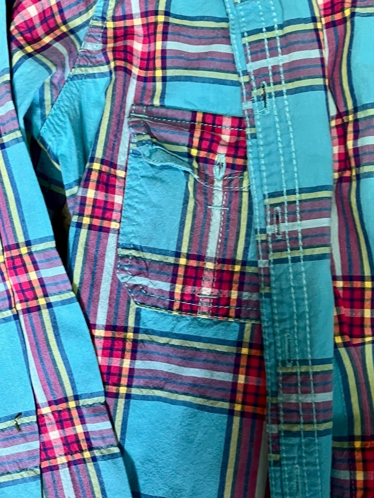 Hollister Button up size M - Thumbnail 6