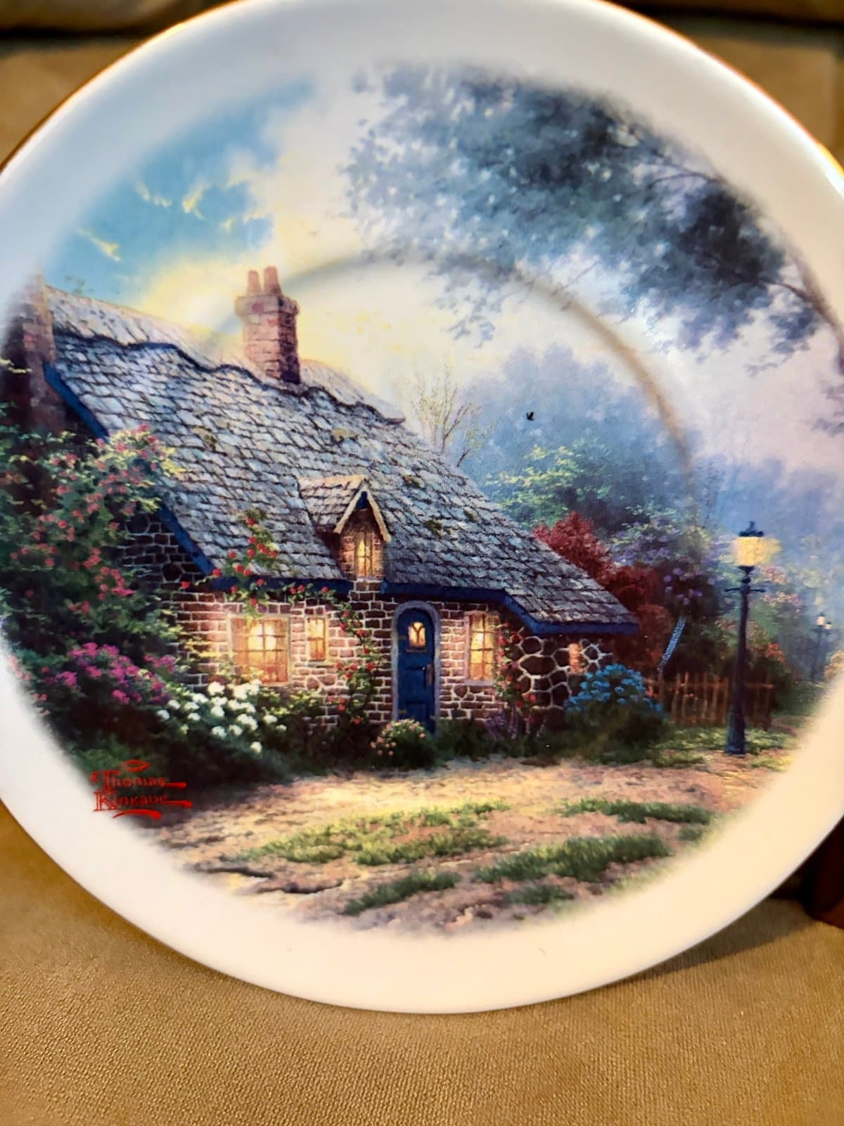 Thomas Kinkade cup and saucer set - Thumbnail 9