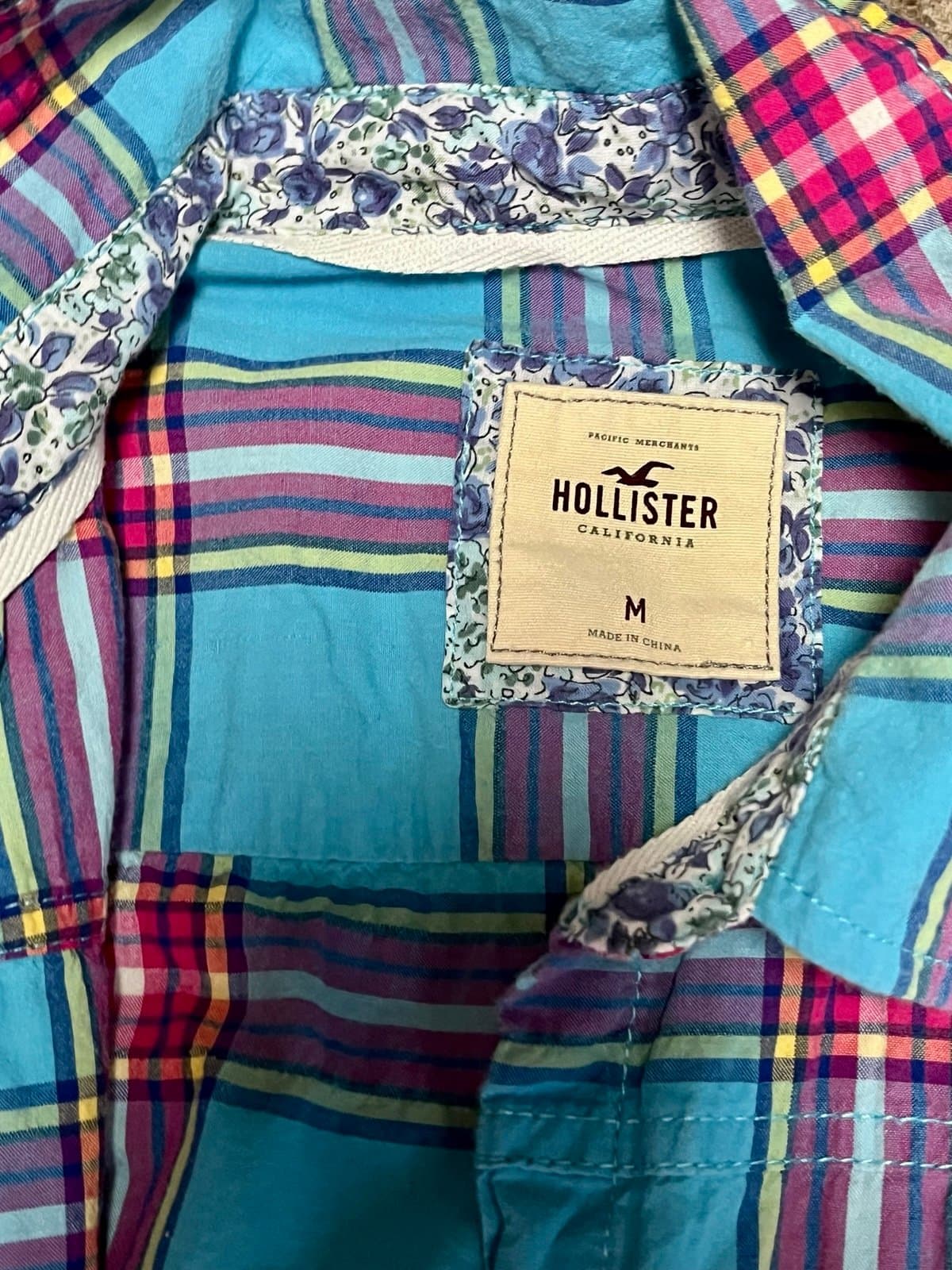 Hollister Button up size M - Thumbnail 4