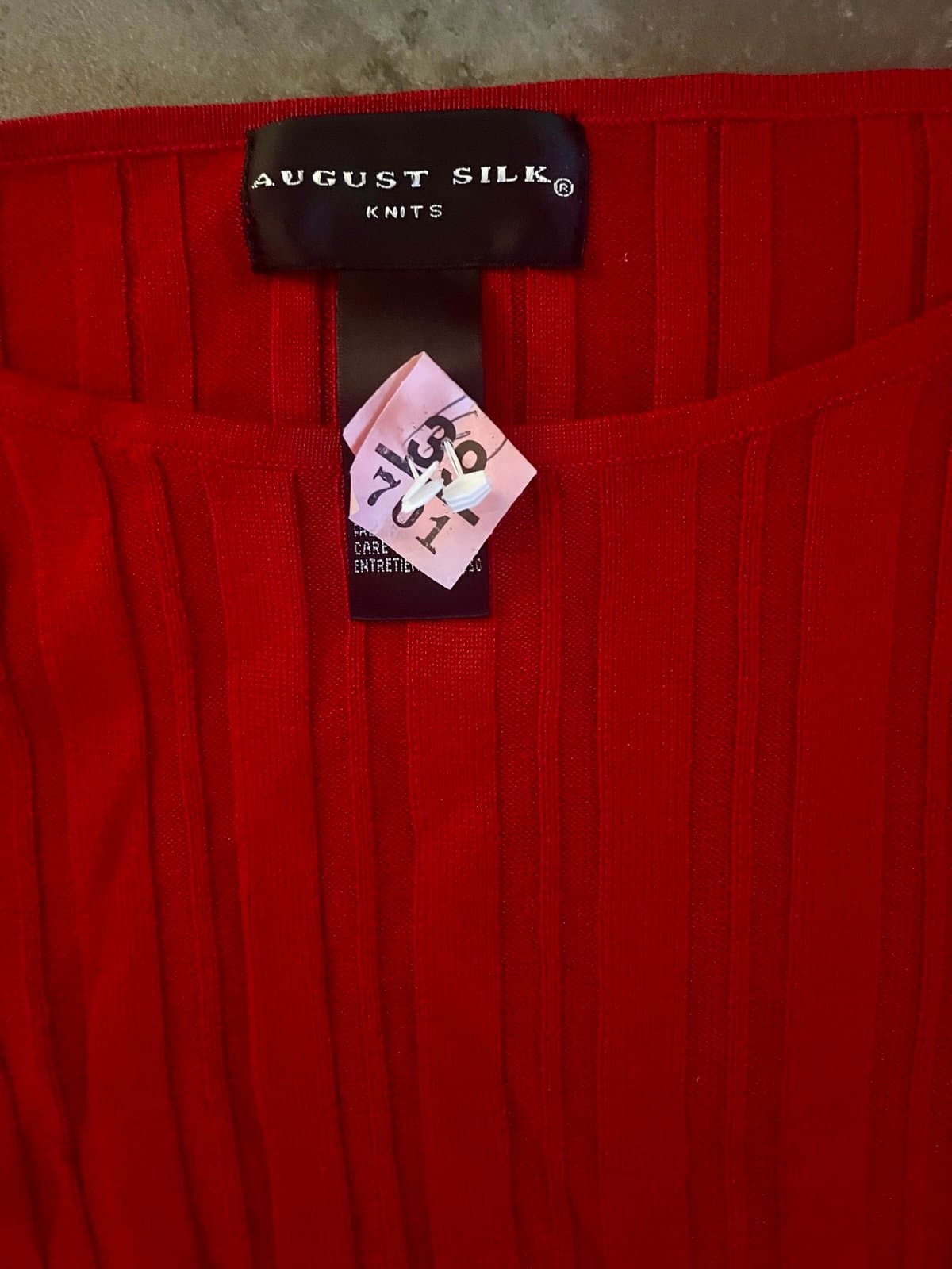 August Silk Sweater size SM - Thumbnail 2