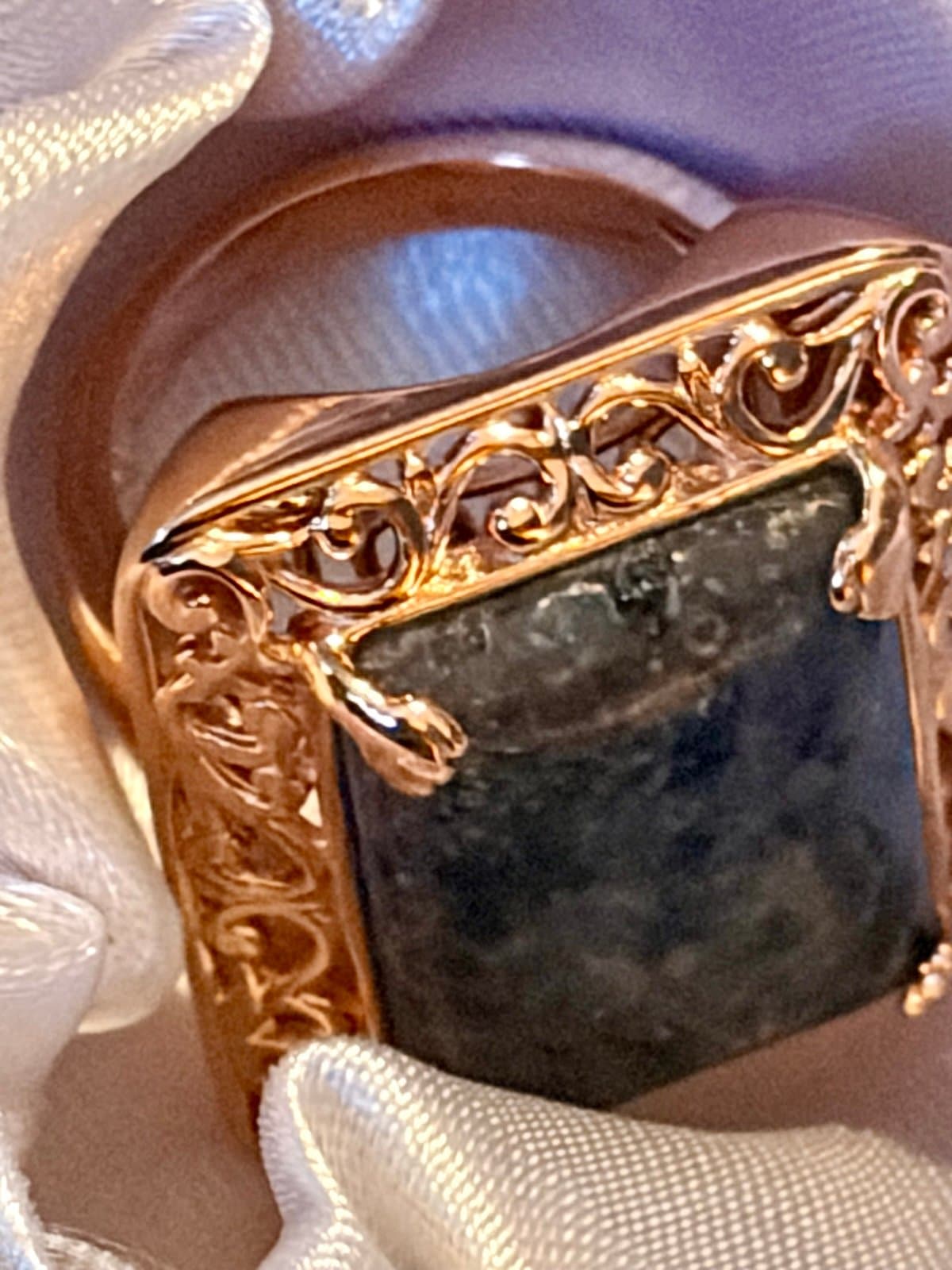 Tanzanite Ring size 8 - Thumbnail 9