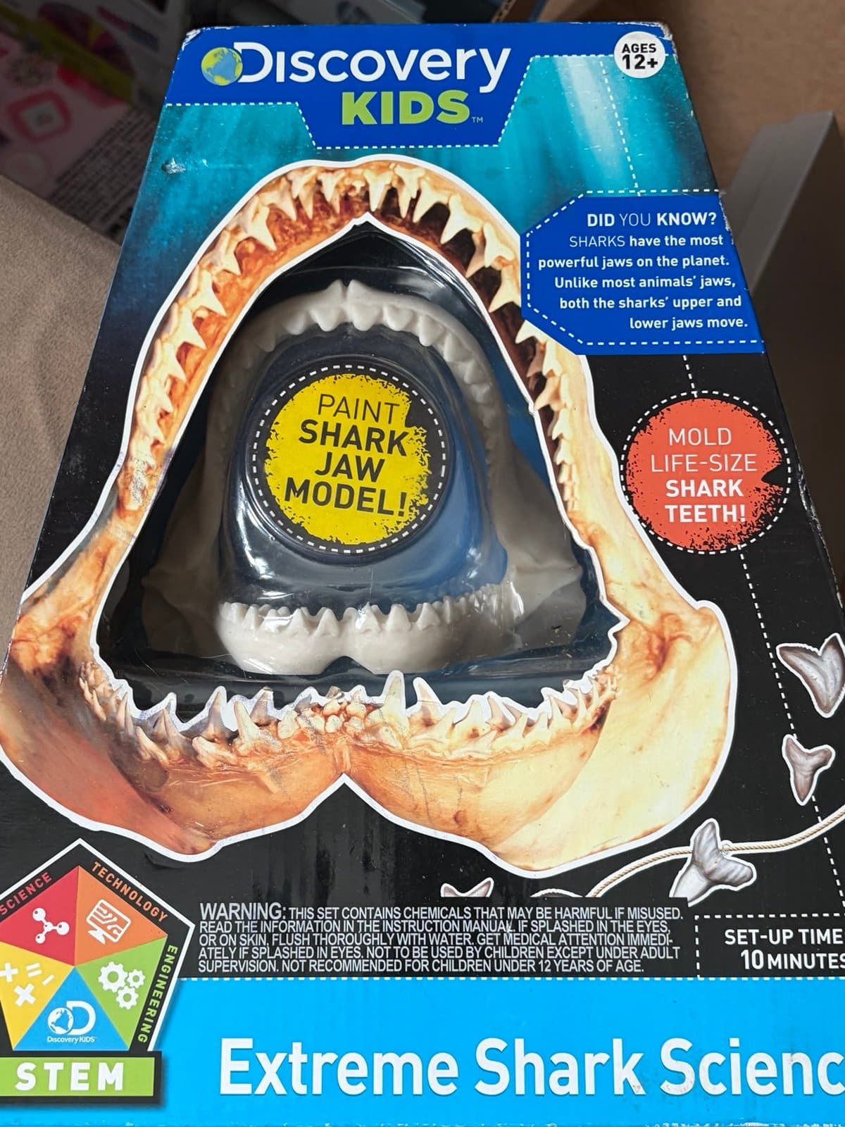New in Box, Discovery Shark Science Kit - Image 1