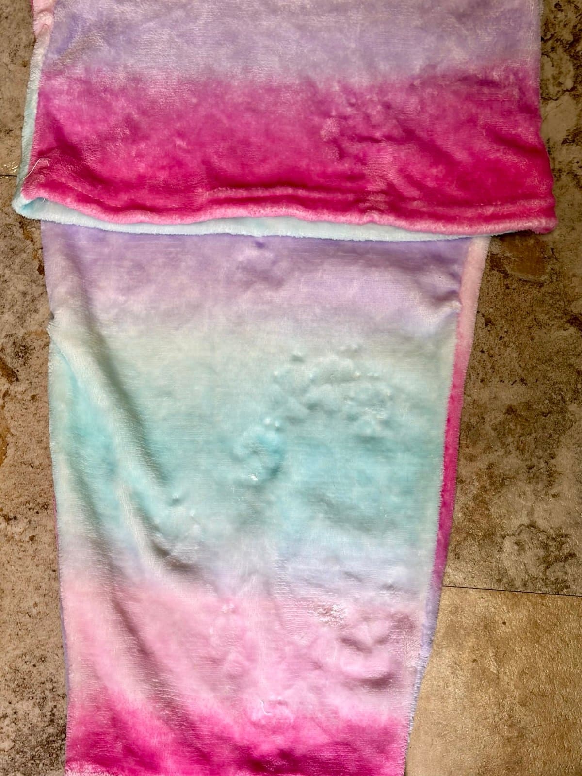 Girls Mermaid Tail Fuzzy Blanket - Thumbnail 3