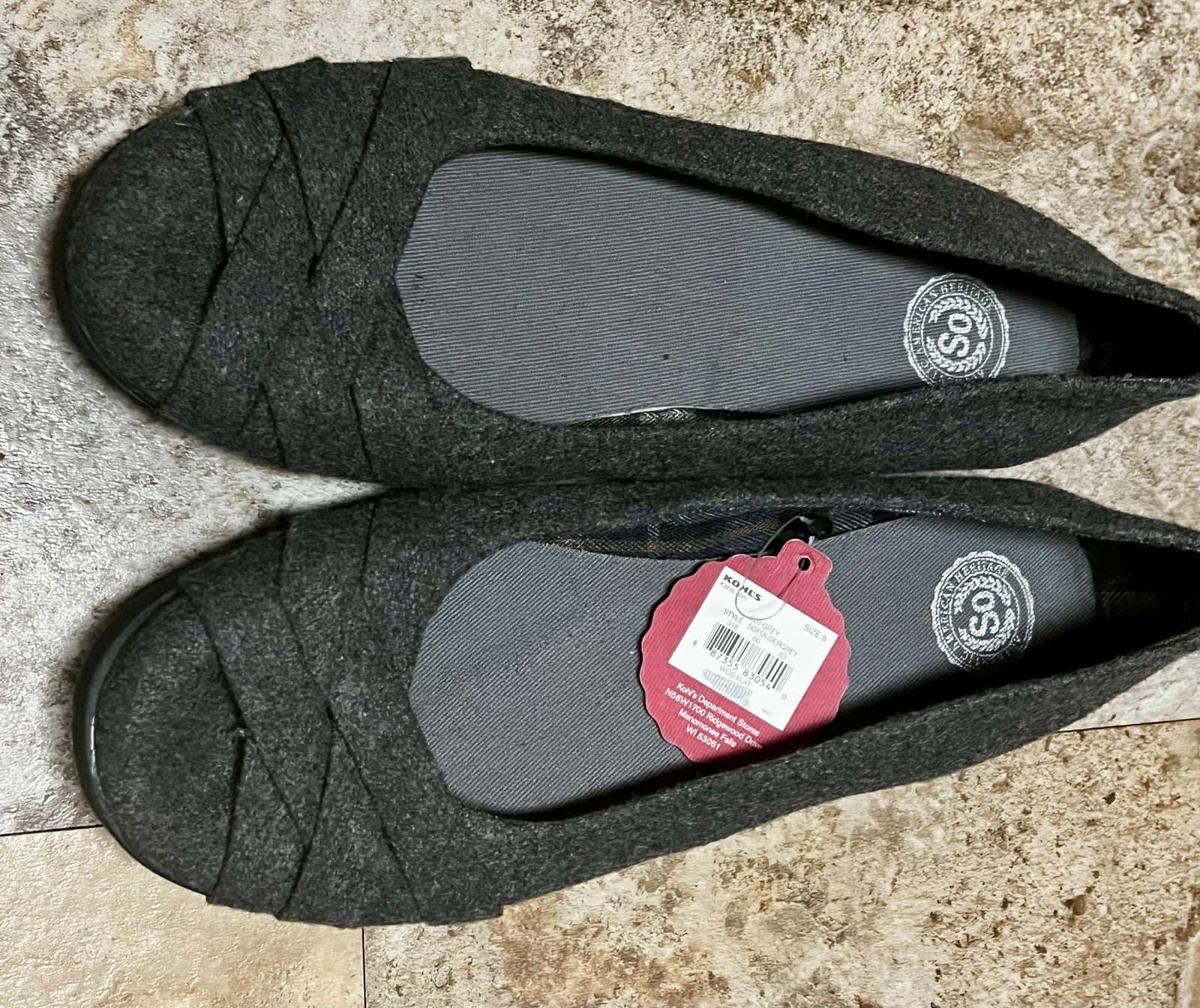 NWT, SO skip on Gray Dress Shoes, size 8 - Thumbnail 6