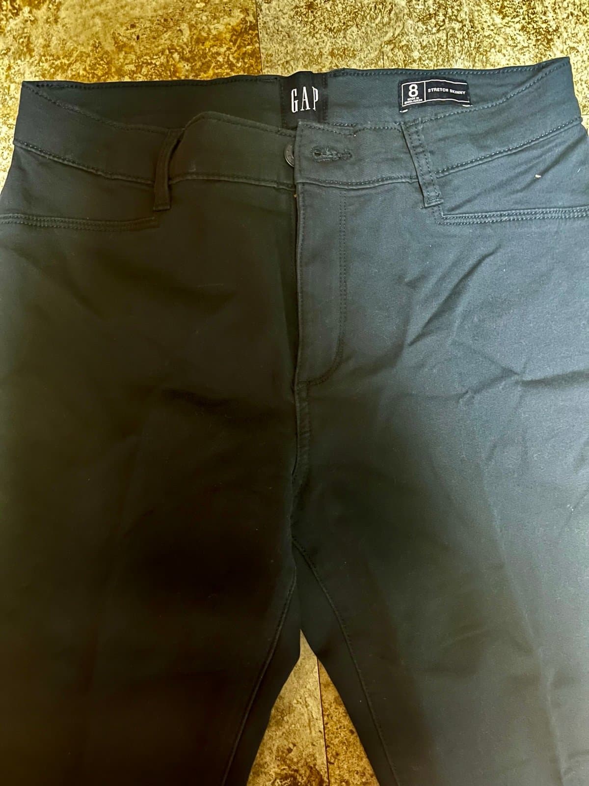 Gap women’s blue cargo pants, size 8 - Thumbnail 2