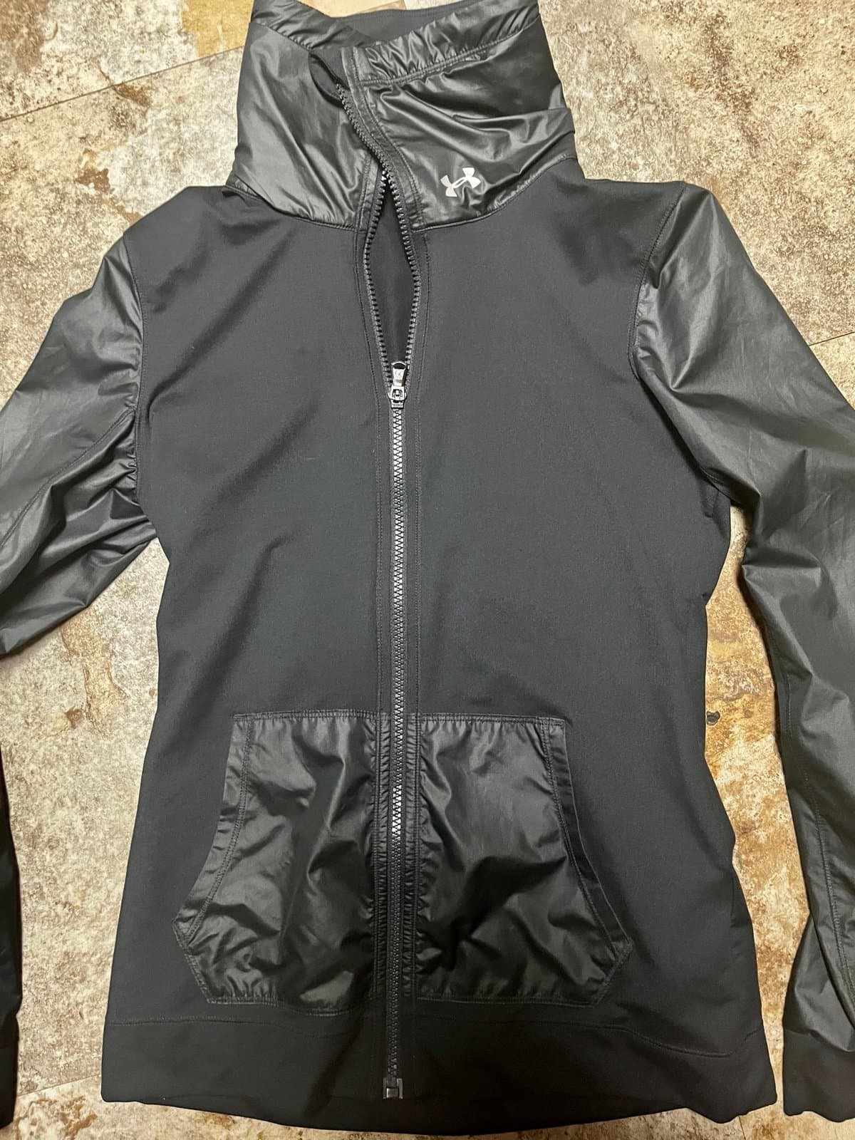 Under Armour Jacket size SM - Image 1