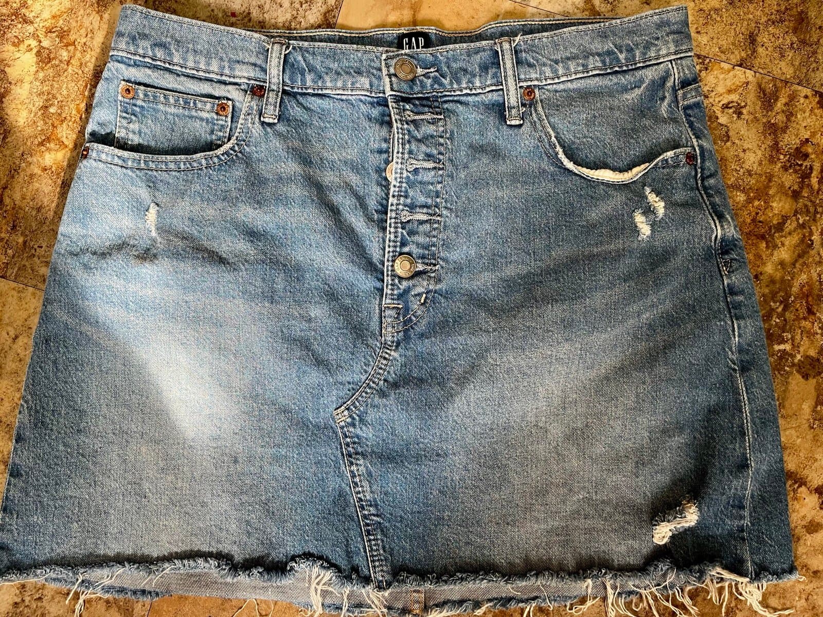 Gap Denim Skirt, size 14 - Image 1