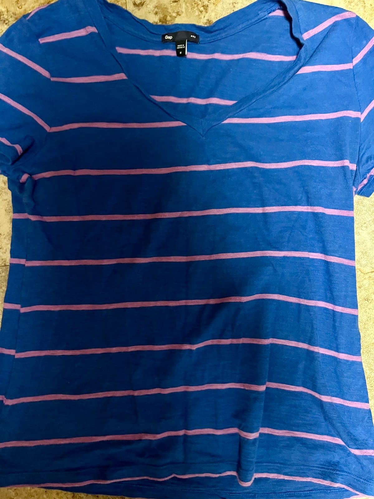 Gap shirt size M - Image 1