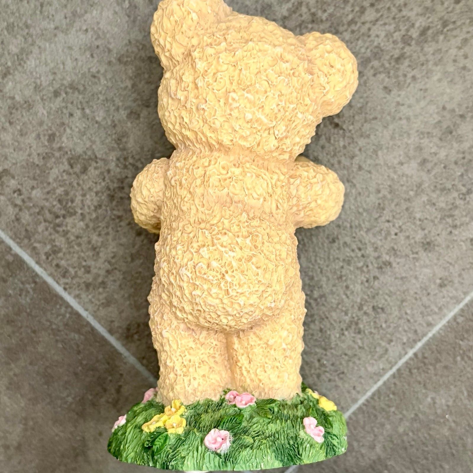 1998 Snuggle Bear Porcelain Collectors item/figurine - Thumbnail 4